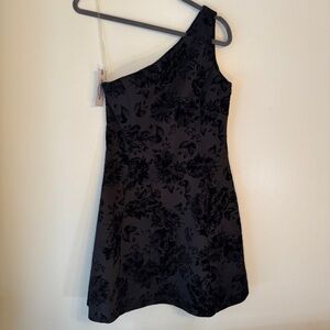 Prosecco Velvet Black Floral One-Shoulder Dress Size 6